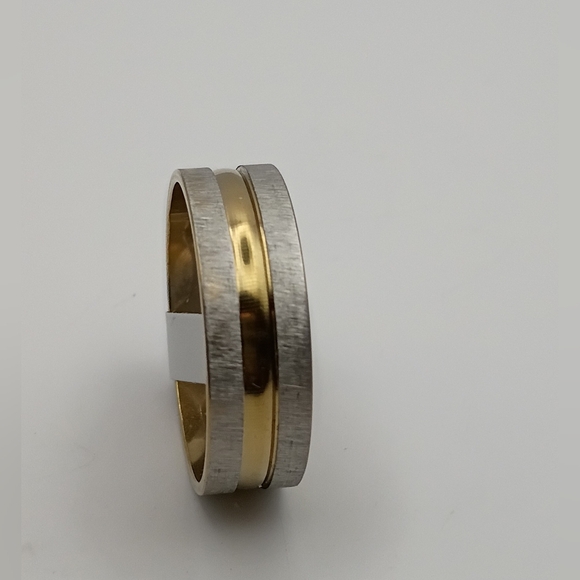 unbranded Other - Stainless Steel Two Tone Ring Band For Men Size 21 U.S Size 10.25